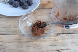 Конфеты из сухофруктов и орехов своими руками - шаг 9