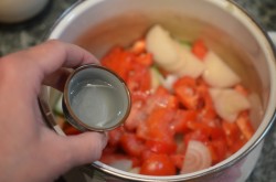 Салат огурцы помидоры на зиму без стерилизации - шаг 10 Салат огурцы помидоры на зиму без стерилизации - шаг 10