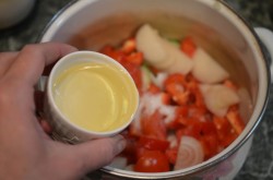 Салат огурцы помидоры на зиму без стерилизации - шаг 9 Салат огурцы помидоры на зиму без стерилизации - шаг 9