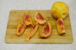 Консервированные персики на зиму - шаг 2 Консервированные персики на зиму - шаг 2