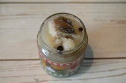 Консервы из речной рыбы в мультиварке скороварке - шаг 8 Консервы из речной рыбы в мультиварке скороварке - шаг 8