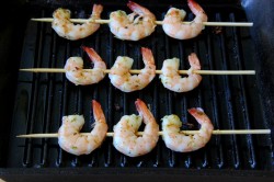 Королевские креветки на гриле - шаг 7