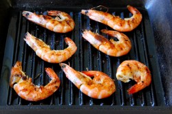 Королевские креветки на гриле - шаг 8