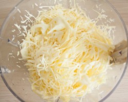 Капуста в тесте в мультиварке - шаг 2 Капуста в тесте в мультиварке - шаг 2