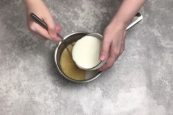 Заварной крем для вафельных трубочек - шаг 4 Заварной крем для вафельных трубочек - шаг 4