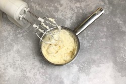 Заварной крем для вафельных трубочек - шаг 8 Заварной крем для вафельных трубочек - шаг 8