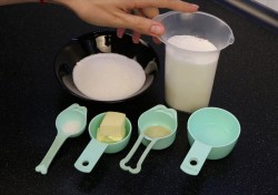 Взбитый Карамельный крем - шаг 1