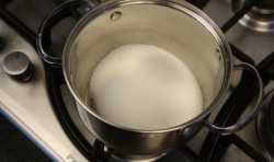 Взбитый Карамельный крем - шаг 4