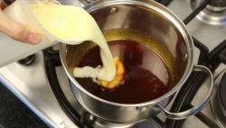 Взбитый Карамельный крем - шаг 6