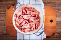 Жареные креветки к пиву - шаг 2 Жареные креветки к пиву - шаг 2