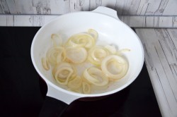 Курица с виноградом и миндалем - шаг 6 Курица с виноградом и миндалем - шаг 6