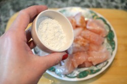 Курица в кисло сладком соусе по китайски - шаг 4