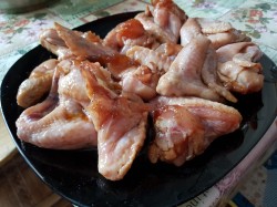 Куриные крылья в сладко-соленом соусе в микроволновке - шаг 5 Куриные крылья в сладко-соленом соусе в микроволновке - шаг 5