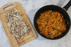 Куриный суп с домашней яичной лапшой - шаг 9 Куриный суп с домашней яичной лапшой - шаг 9