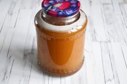 Квас из квасного сусла домашний - шаг 5