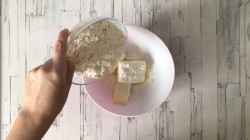 Лакомка с творогом из песочного теста - шаг 2