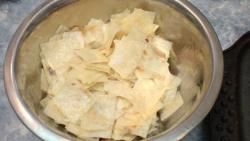 Лавашные чипсы в духовке - шаг 3