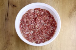 Ленивые чебуреки из лаваша с фаршем на сковороде - шаг 5 Ленивые чебуреки из лаваша с фаршем на сковороде - шаг 5