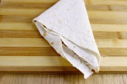 Ленивые чебуреки из лаваша с фаршем на сковороде - шаг 7 Ленивые чебуреки из лаваша с фаршем на сковороде - шаг 7