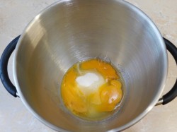 Лимонный бисквит - шаг 1 Лимонный бисквит - шаг 1