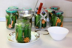 Маринованные огурцы стерилизованные - шаг 4 Маринованные огурцы стерилизованные - шаг 4