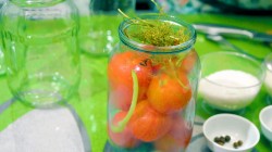 Маринованные помидоры без стерилизации на зиму - шаг 8 Маринованные помидоры без стерилизации на зиму - шаг 8