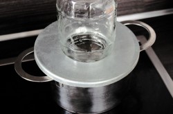 Маринованные помидоры черри на зиму в банке - шаг 4 Маринованные помидоры черри на зиму в банке - шаг 4