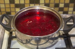 Маринованные яйца куриные - шаг 3