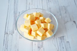 Маринованный сыр - шаг 2