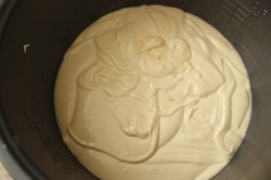 Медовик в мультиварке шоколадный бисквит - шаг 4 Медовик в мультиварке шоколадный бисквит - шаг 4