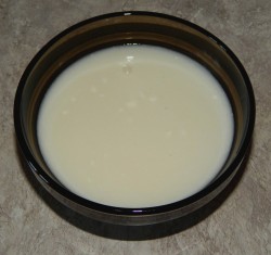 Молочное желе с желатином - шаг 5