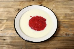 Молочное мороженое с клубникой - шаг 5