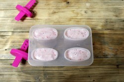 Молочное мороженое с клубникой - шаг 7