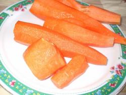 Морковно свекольный сок - шаг 2