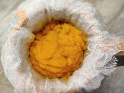 Морковно-тыквенный сок на зиму - шаг 7 Морковно-тыквенный сок на зиму - шаг 7