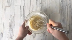 Морковные оладьи - шаг 5