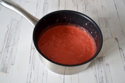 Мусс из зефира с клубникой и земляникой - шаг 8