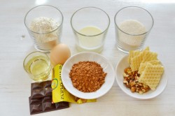 Муссовый торт с зеркальной глазурью и вафельными коржами - шаг 4 Муссовый торт с зеркальной глазурью и вафельными коржами - шаг 4