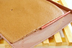 Муссовый торт с зеркальной глазурью и вафельными коржами - шаг 7 Муссовый торт с зеркальной глазурью и вафельными коржами - шаг 7