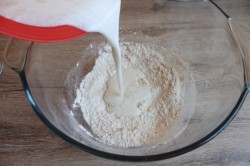 Пирог с мясом в духовке из дрожжевого теста - шаг 3