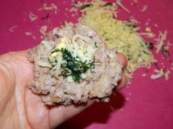 Мясные зразы с сыром - шаг 6 Мясные зразы с сыром - шаг 6