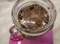 Настойка на корне калгана на самогоне - шаг 6 Настойка на корне калгана на самогоне - шаг 6