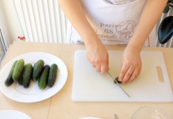 Маринованные огурцы без стерилизации на зиму с уксусом - шаг 1 Маринованные огурцы без стерилизации на зиму с уксусом - шаг 1