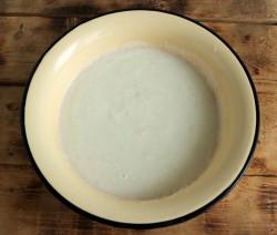 Оладьи из манной каши - шаг 2 Оладьи из манной каши - шаг 2