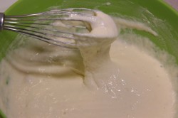 Воздушные оладьи на кефире Очень Пышные - шаг 9 Воздушные оладьи на кефире Очень Пышные - шаг 9