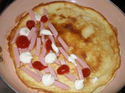 Омлет сытный завтрак на скорую - шаг 9