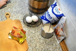 Опарное тесто способом на опаре дрожжевое для пирожков - шаг 1 Опарное тесто способом на опаре дрожжевое для пирожков - шаг 1