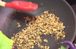 Паста из гречки с орехами и специями - шаг 4