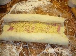 Рулетики с ветчиной Печенье для милого - шаг 6