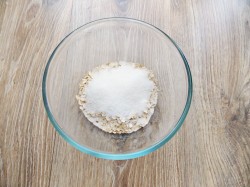 Печенье из овсяных хлопьев с медом - шаг 3 Печенье из овсяных хлопьев с медом - шаг 3